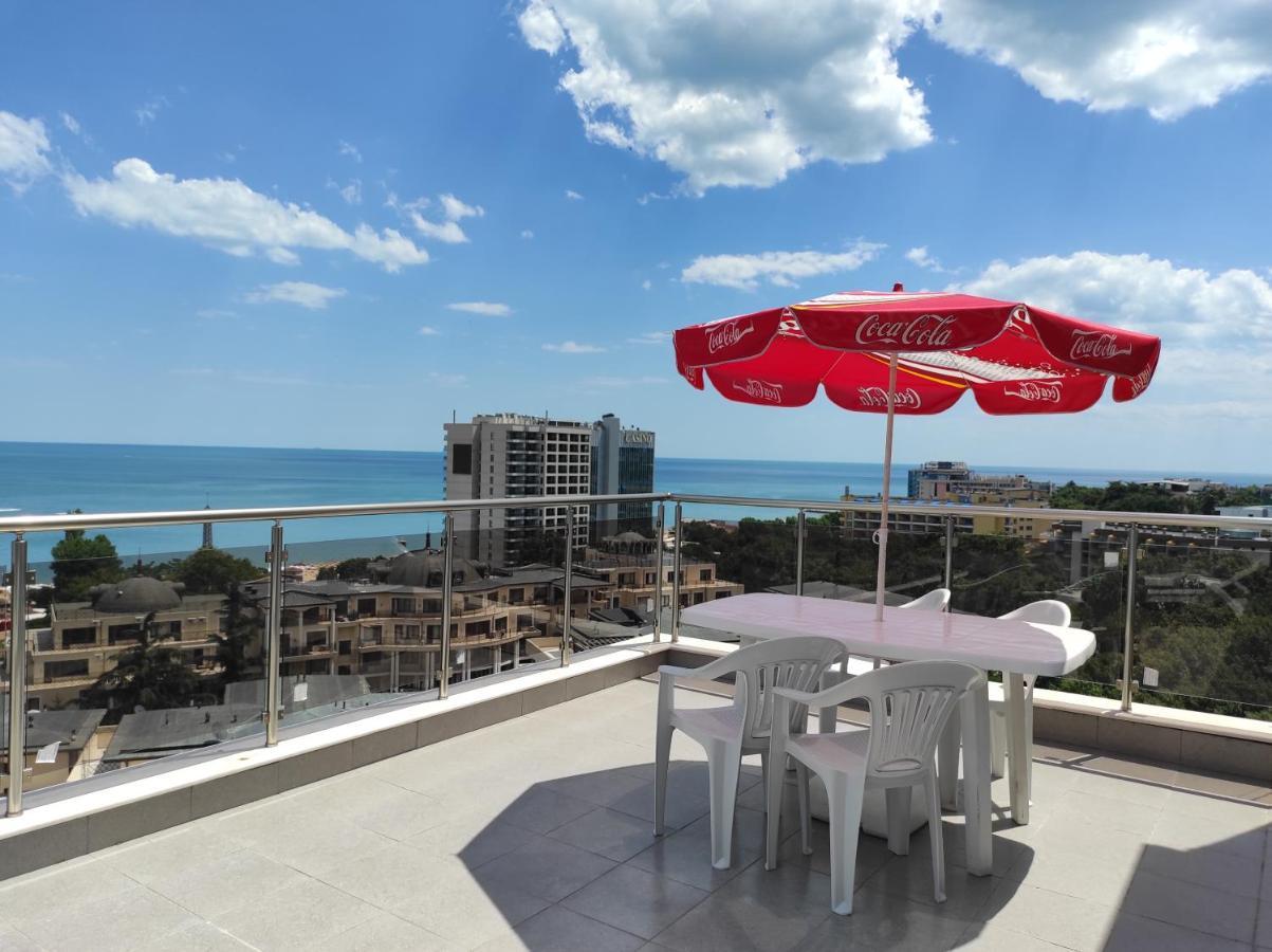 Ivtour Apartments In Yalta Complex Aranyhomok Kültér fotó