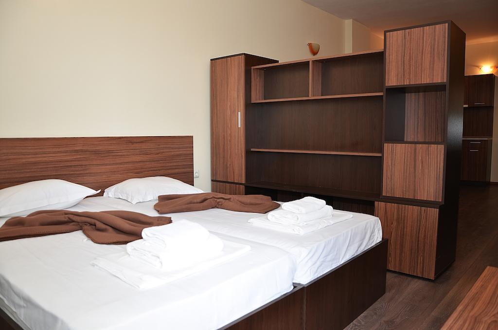 Ivtour Apartments In Yalta Complex Aranyhomok Szoba fotó