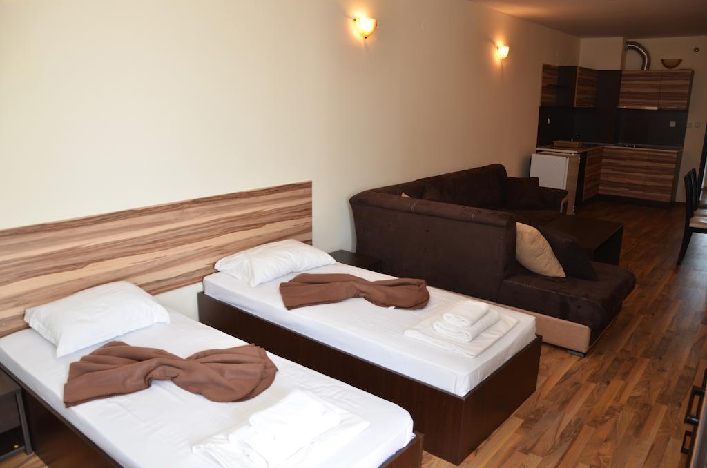 Ivtour Apartments In Yalta Complex Aranyhomok Szoba fotó