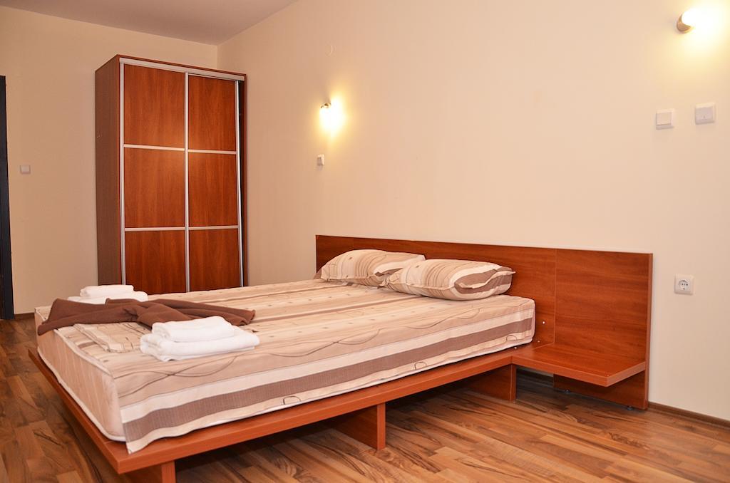 Ivtour Apartments In Yalta Complex Aranyhomok Szoba fotó