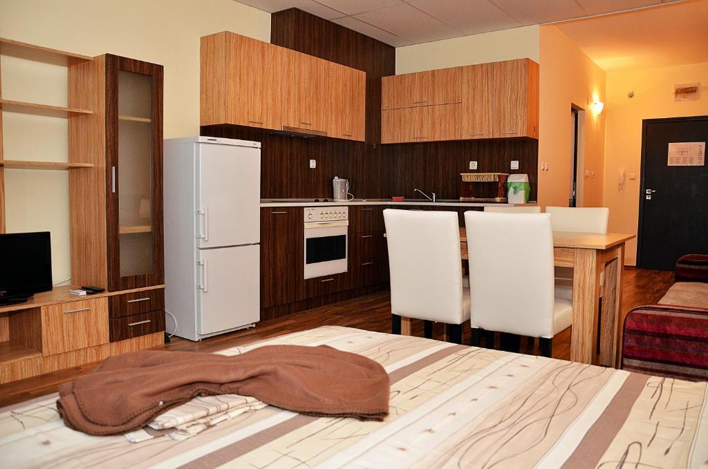 Ivtour Apartments In Yalta Complex Aranyhomok Szoba fotó